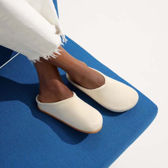 Rothy's The Casual Clog - Jasmine Size 8 - Picture 2 of 3